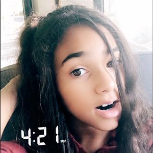 Meet your Posher, Diana